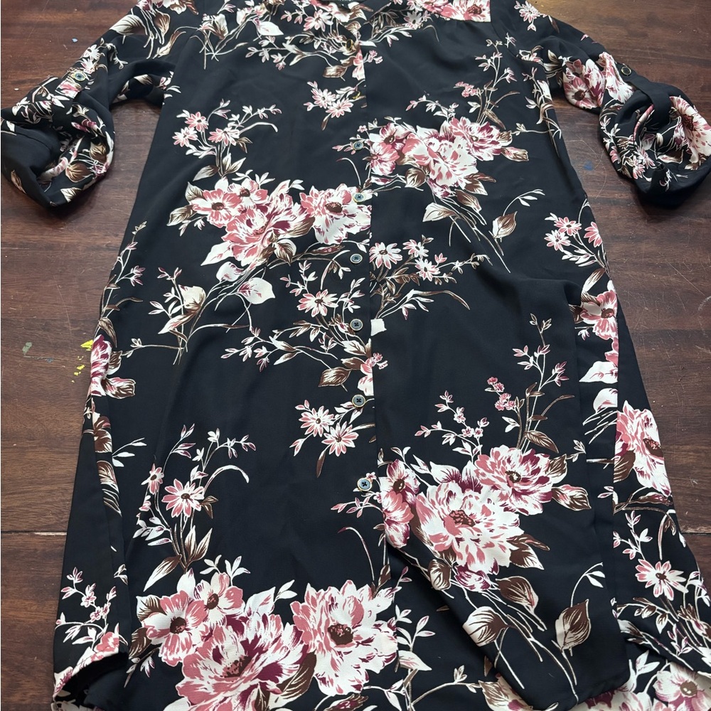 41 Hawthorn Black and Pink Floral Long Sleeve Dress